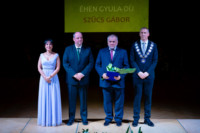 Ennek a képnek nincs leírása.