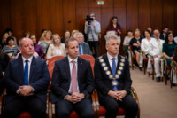 Ennek a képnek nincs leírása.