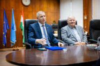 Ennek a képnek nincs leírása.