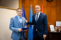 Ennek a képnek nincs leírása.