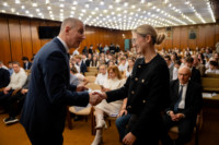 Ennek a képnek nincs leírása.