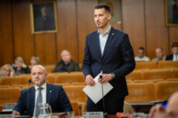 Ennek a képnek nincs leírása.