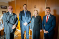 Ennek a képnek nincs leírása.