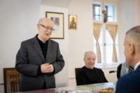 Ennek a képnek nincs leírása.