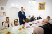 Ennek a képnek nincs leírása.