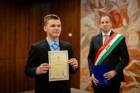 Ennek a képnek nincs leírása.
