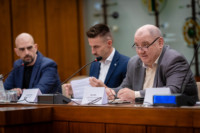 Ennek a képnek nincs leírása.