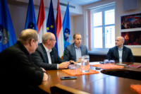 Ennek a képnek nincs leírása.