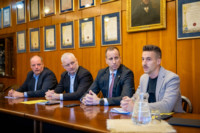 Cím nélküli előnézeti kép. Ennek a képnek nincs leírása.