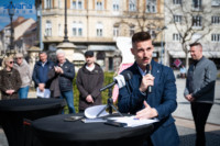 Ennek a képnek nincs leírása.