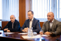 Ennek a képnek nincs leírása.