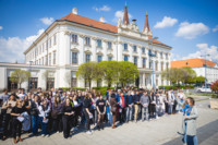 Ennek a képnek nincs leírása.