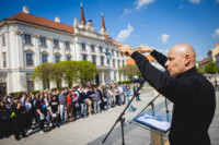 Ennek a képnek nincs leírása.