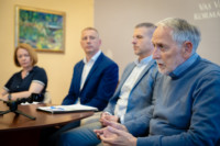 Cím nélküli előnézeti kép. Ennek a képnek nincs leírása.