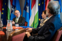 Ennek a képnek nincs leírása.