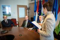 Ennek a képnek nincs leírása.