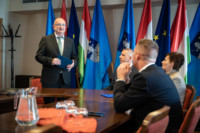 Ennek a képnek nincs leírása.