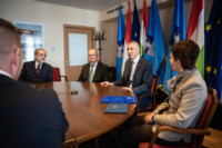 Ennek a képnek nincs leírása.