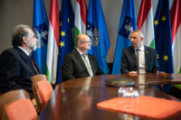 Ennek a képnek nincs leírása.