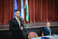 Ennek a képnek nincs leírása.