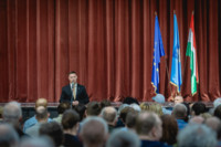 Ennek a képnek nincs leírása.