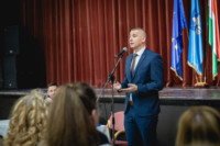 Ennek a képnek nincs leírása.