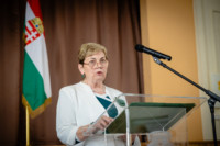 Ennek a képnek nincs leírása.