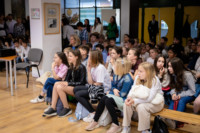 Ennek a képnek nincs leírása.