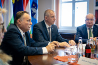 Ennek a képnek nincs leírása.