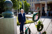 Ennek a képnek nincs leírása.