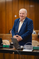 Ennek a képnek nincs leírása.
