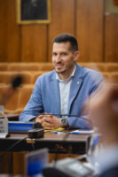 Ennek a képnek nincs leírása.