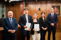 Cím nélküli előnézeti kép. Ennek a képnek nincs leírása.