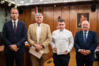 Cím nélküli előnézeti kép. Ennek a képnek nincs leírása.