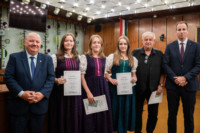 Cím nélküli előnézeti kép. Ennek a képnek nincs leírása.
