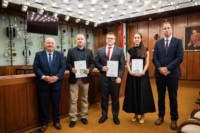 Cím nélküli előnézeti kép. Ennek a képnek nincs leírása.