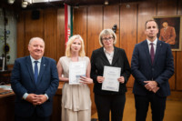 Cím nélküli előnézeti kép. Ennek a képnek nincs leírása.