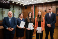 Cím nélküli előnézeti kép. Ennek a képnek nincs leírása.