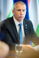 Ennek a képnek nincs leírása.