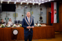 Cím nélküli előnézeti kép. Ennek a képnek nincs leírása.