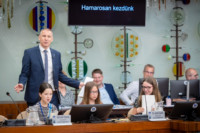 Ennek a képnek nincs leírása.