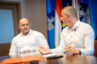 Ennek a képnek nincs leírása.