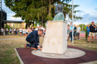 Cím nélküli előnézeti kép. Ennek a képnek nincs leírása.
