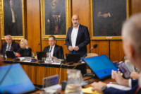 Ennek a képnek nincs leírása.