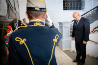 Ennek a képnek nincs leírása.