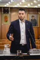Ennek a képnek nincs leírása.